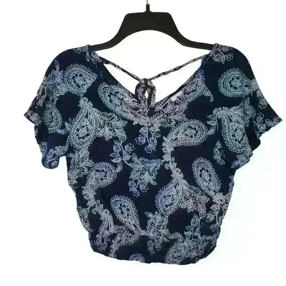 Paper Crane Short Sleeve Open Back Smocking Hem Paisley Top size small - Picture 3 of 9